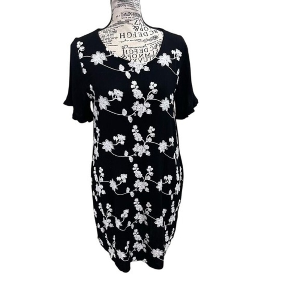 Black Floral Embroidered Shift Dress with Ruffle Sleeves and Back Keyhole Cutout